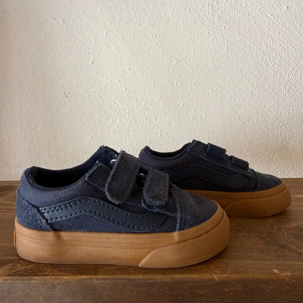 Vans Old Skool V Toddler Sneakers Size 5 Navy Blue Gum Hook & Loop 507698